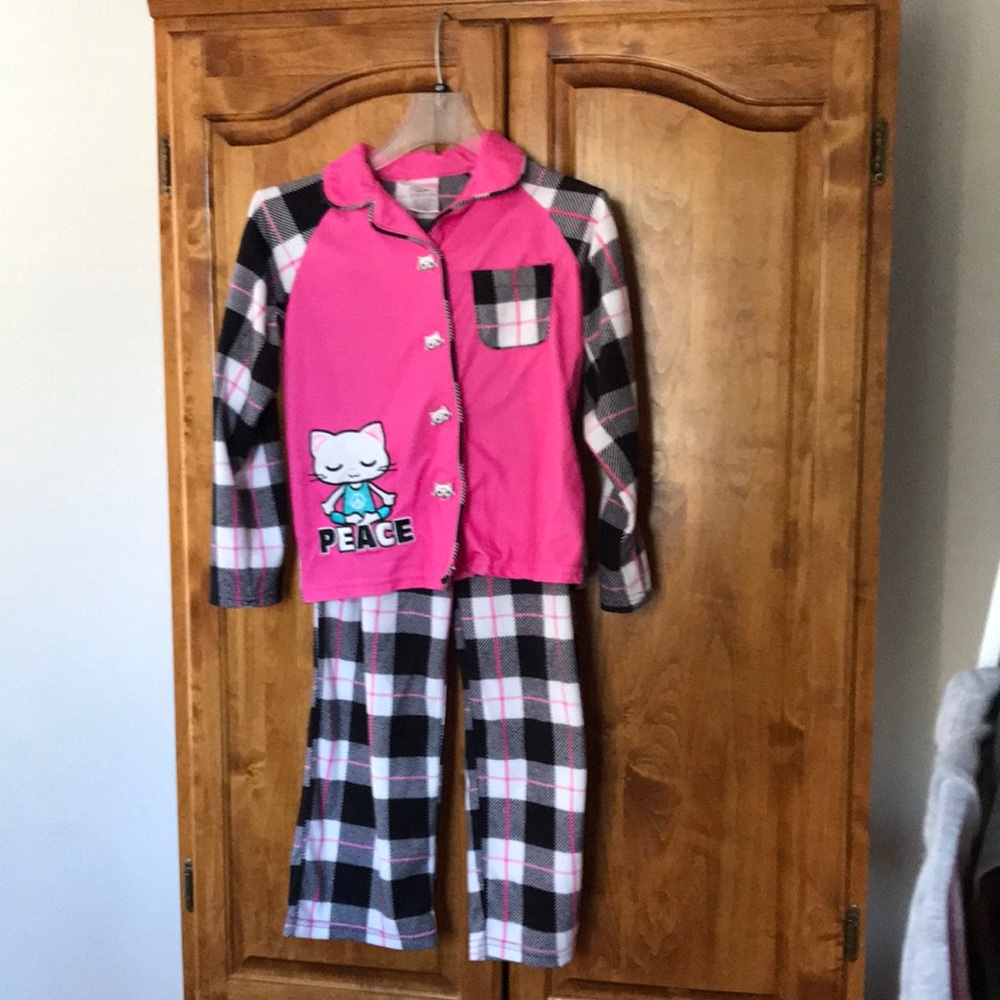 Girls pajamas